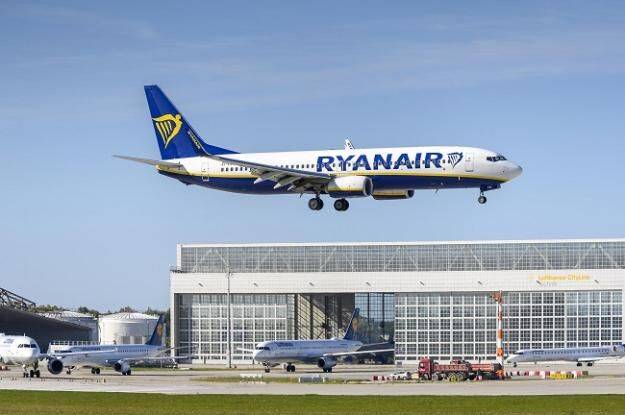 Лоукостер Ryanair будет повышать стоимость билетов