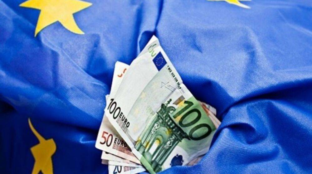 ЕС может выделить более 500 млрд евро на восстановление Украины после войны – Bloomberg