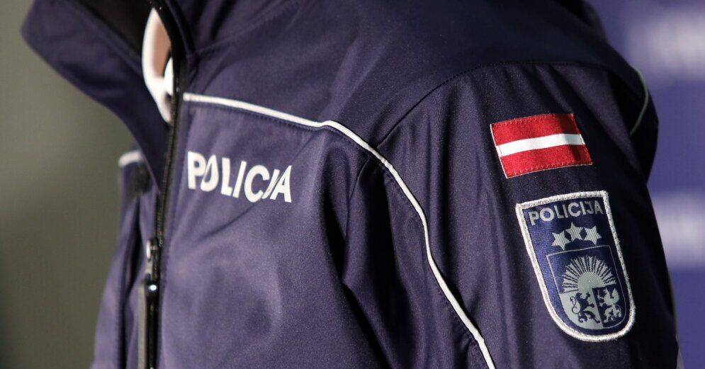 За подделку документов могут осудить трех полицейских из Риги
