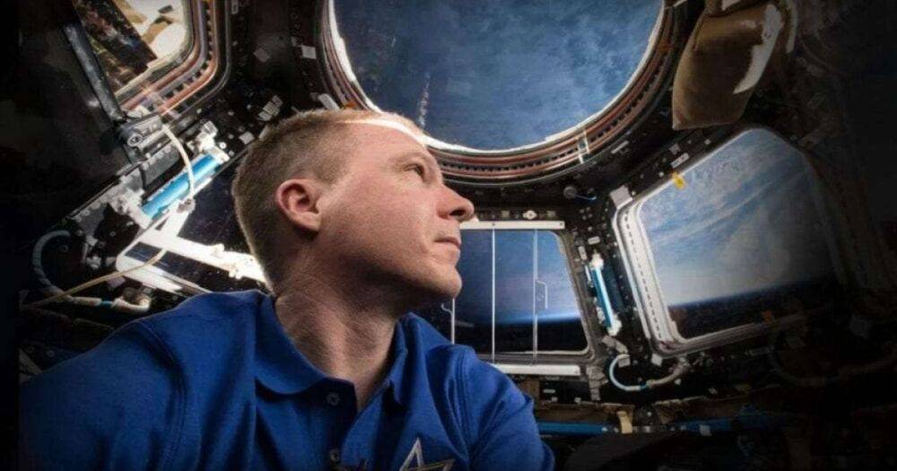 NASA призвали разобраться с российскими космонавтами, которые протащили на орбиту флаги террористов