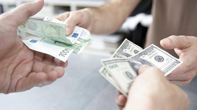 Объем частных денежных переводов в мае вырос до $1,2 миллиарда