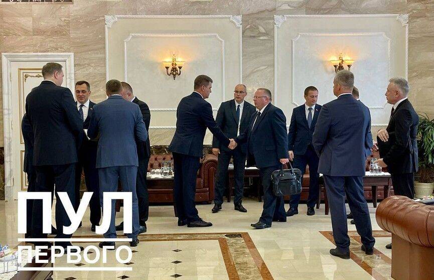 Лукашенко проведет совещание с руководством правительства и губернаторами