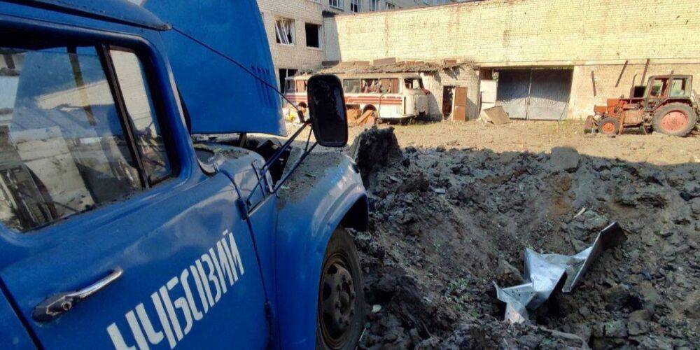 Оккупанты нанесли ракетный удар по учебному заведению в Харькове, в области ранена женщина — глава ОВА