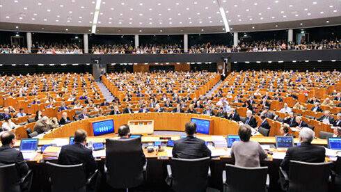 Европарламент проголосует EUR1 млрд 1-го транша нового макрофина для Украины 7 июля