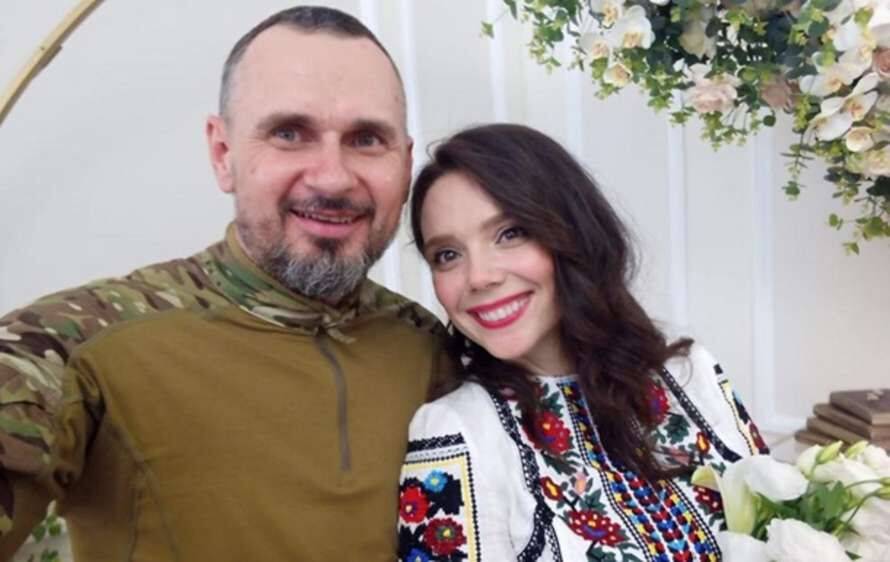 Режиссер Сенцов женился и поделился фото из ЗАГСа