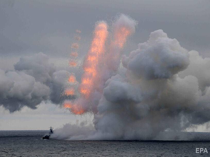 В ВСУ рассказали, сколько ракетных носителей оккупанты удерживают в Черном море