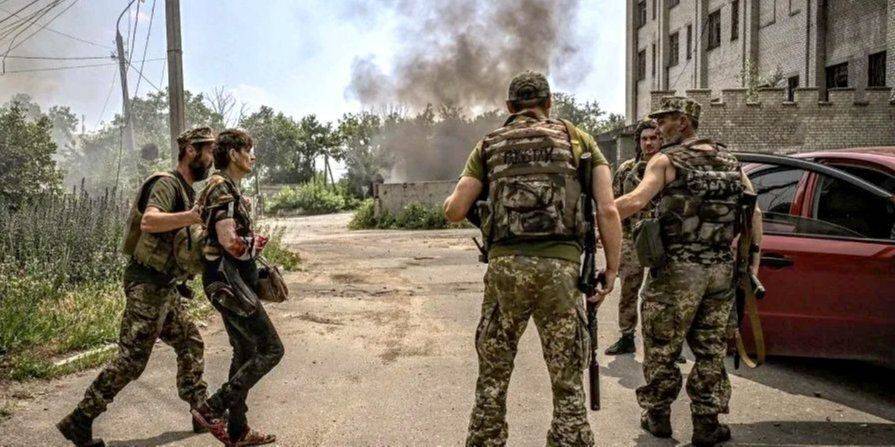В ОПУ заявили, что уход украинских войск из Лисичанска временный
