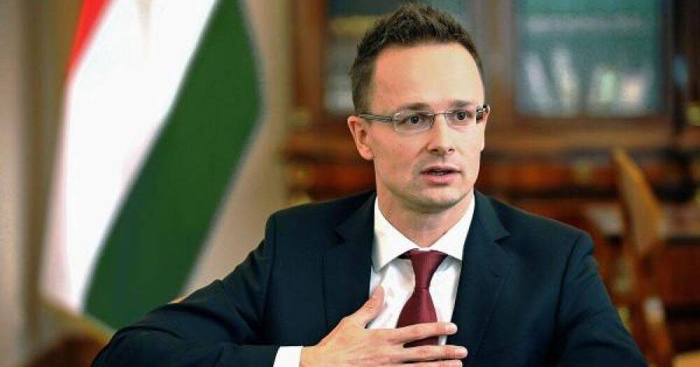 Венгрия не поставляет оружие в Украину, опасаясь обстрелов венгров на Закарпатье, — глава МИД