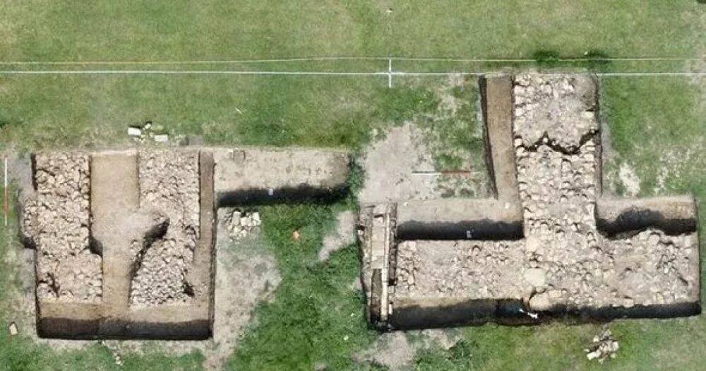 Никто не подозревал: в Британии нашли потерянный средневековый дворец (фото)