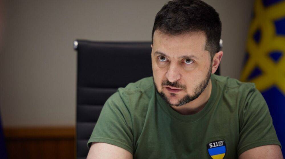 Зеленский обратился с просьбой к украинцам на временно оккупированных территориях