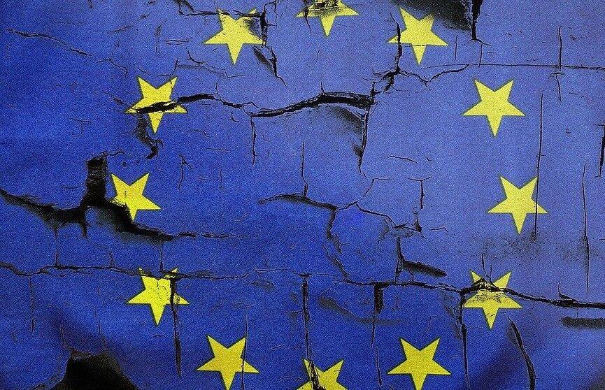Принятие Украины в ЕС станет самой большой глупостью Европы, заявил российский сенатор