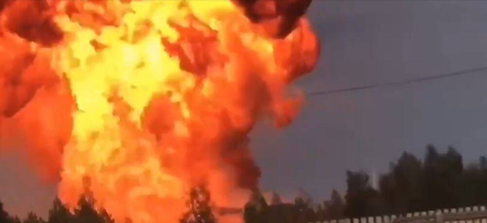Эпичный взрыв прогремел на газовой станции в россии, все в огне: появились подробности и кадры с места