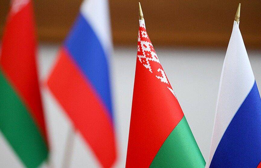 Крутой: Беларусь и Россия обсуждают 14-15 проектов по импортозамещению на уровне правительств
