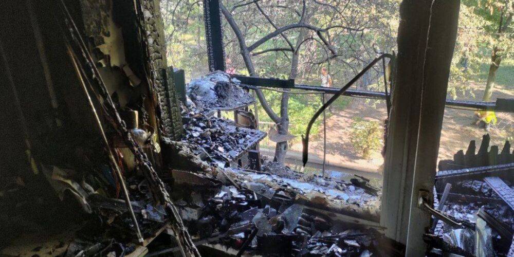Хороший день, чтобы бросить курить. В Киеве из-за окурка случайно загорелось 10 квартир