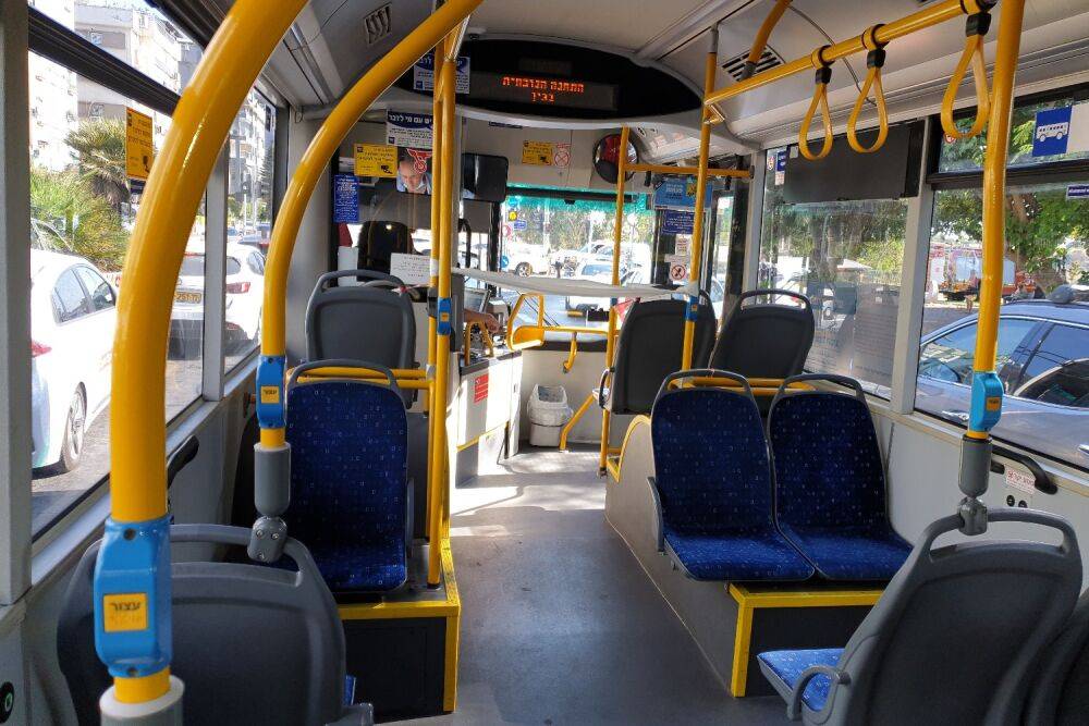 В Иерусалиме автобус не справился с управлением, один человек погиб