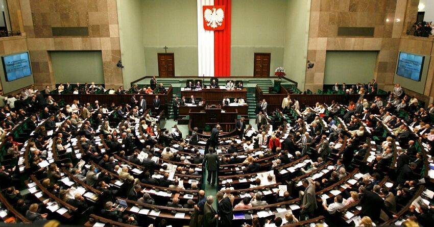 В Польше рассчитывают в течение нескольких лет получить репарации от Германии