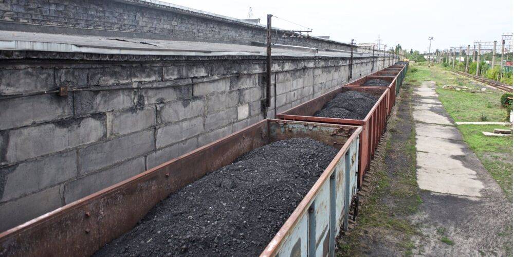 Подготовка к зиме. Украина получила первую партию угля из Австралии транзитом через Европу