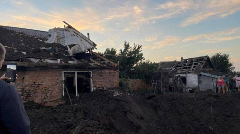 По Запорожской области утром выпустили четыре ракеты, погибла женщина