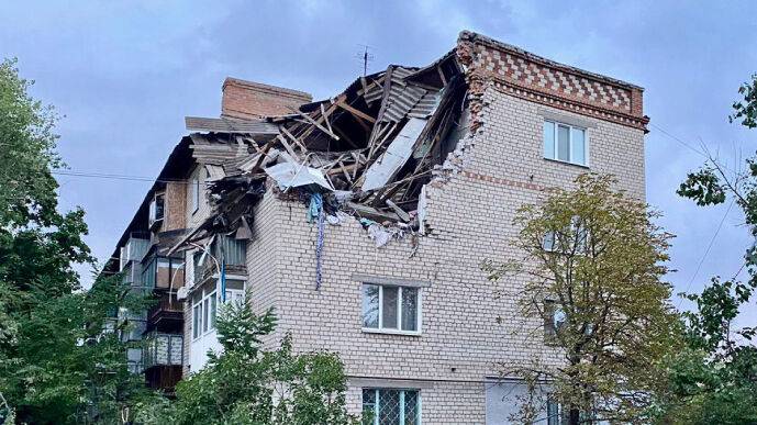 По Никопольскому району – 120 прилетов "Градов": 2 погибших, 7 раненых