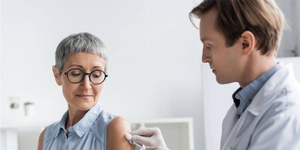 Информация от Минздрава. Как вакцинироваться от инфекций людям с диабетом, хроническими сердечно-сосудистыми и респираторными болезнями