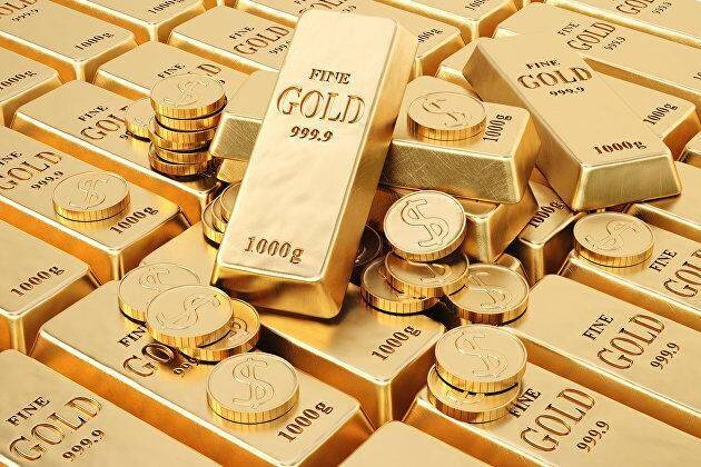 Цены на золото слабо снижаются в рамках коррекции на торгах в пятницу