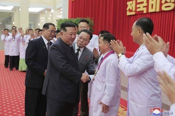 Северная Корея победила коронавирус - Ким Чен Ын