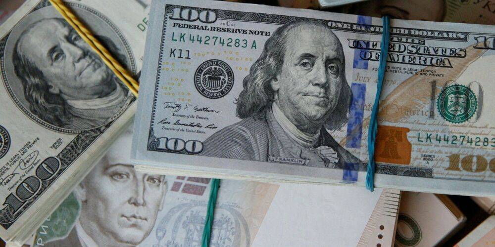 S&P и Fitch понизили рейтинг Украины в иностранной валюте