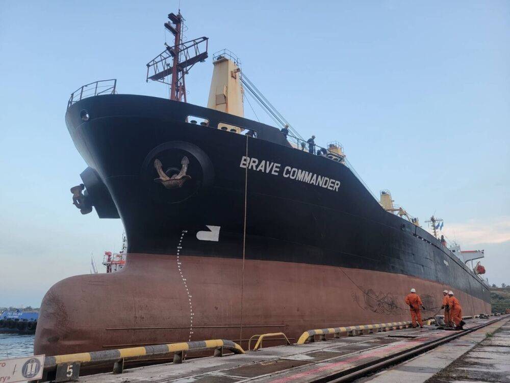 Зеленский: Из портов Украины вышли уже 16 судов с зерном для семи стран на трех континентах – Европы, Азии и Африки
