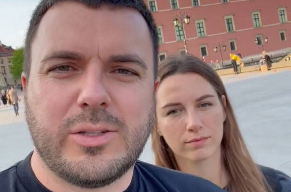 Ведущий "Холостяка" Решетник показал на видео беременную жену, украинцы восхищены: "В такое время - это подвиг"