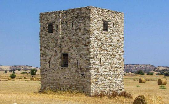 На страже спокойствия. Дозорные башни Кипра
