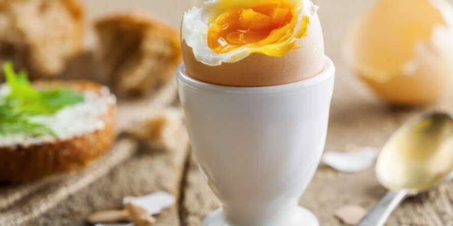 Медики розповіли, чи корисно їсти яйця щодня