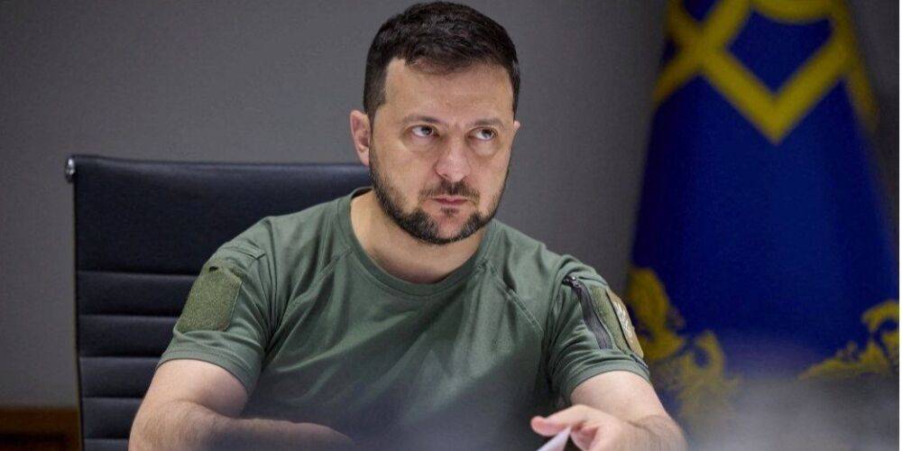Зеленский ответил на петицию о снижении зарплат депутатам