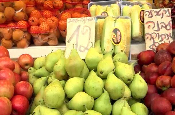 Потребление фруктов упало на 40% из-за космических цен в Израиле