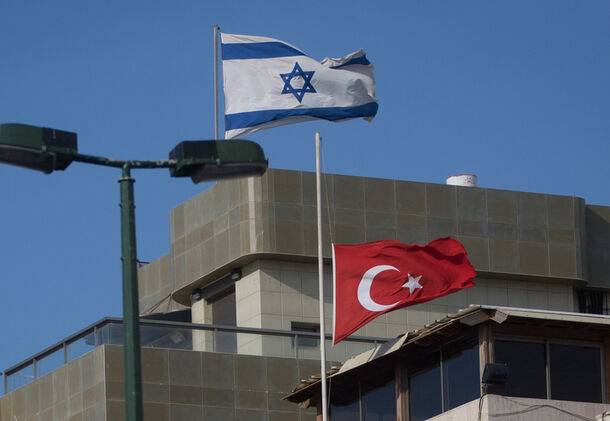 Израиль вернет своего посла в Турцию