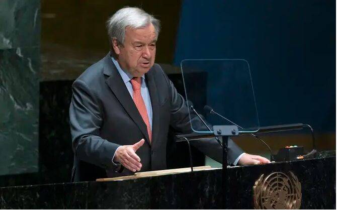 Генеральный секретарь ООН: мир находится на грани ядерной катастрофы