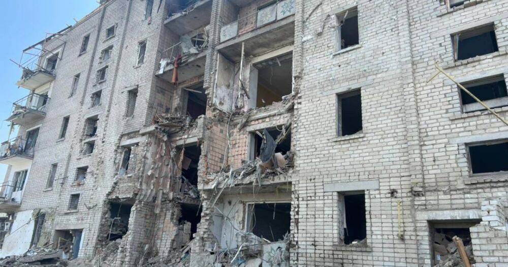 Оккупанты обстреляли Николаев и область с С-300: попали в многоэтажку, семеро раненых (ФОТО, ВИДЕО)