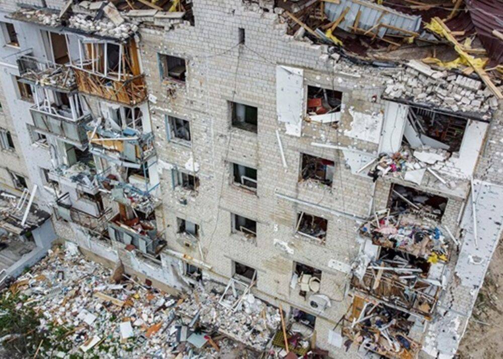 "Звільнили" від нормального життя: Жителі Сєвєродонецька показали, що окупанти зробили з їхніми квартирами