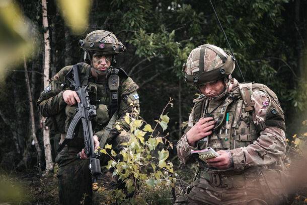 Mirror: Британским солдатам приказали готовиться к войне против России