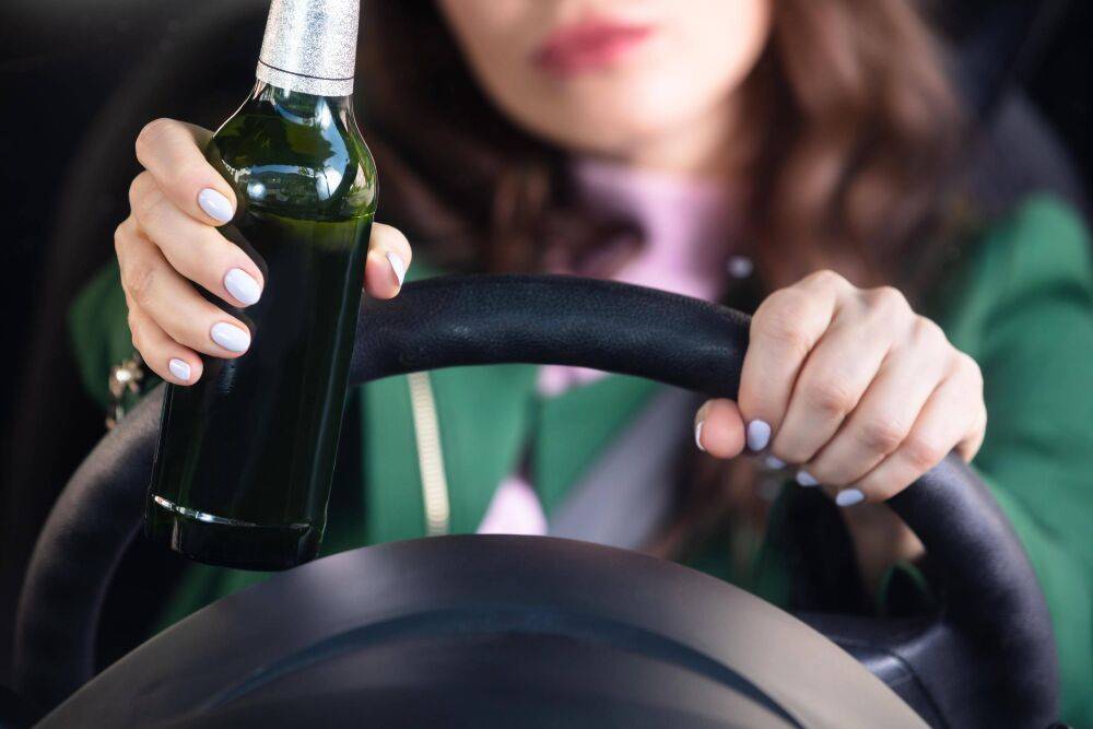 Питейные заведения будут сообщать ГИБДД о пьяных, севших за руль