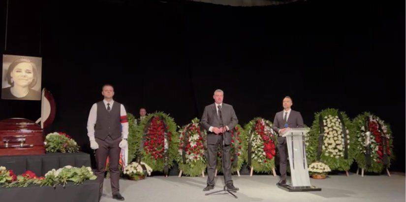 Депутат Госдумы РФ на похоронах Дугиной почти дословно произнес лозунг немецких нацистов — видео