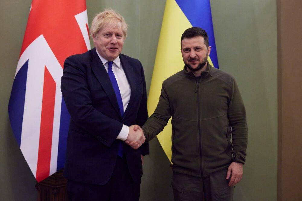 До Києва приїхав прем'єр-міністр Британії Джонсон