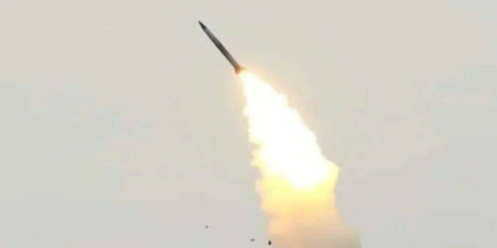 Войска РФ нанесли ракетный удар по военному аэродрому в Миргороде