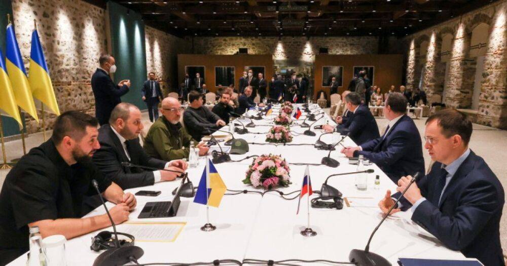 "Станет серой зоной": Украине и Европе сейчас не выгодны мирные переговоры с РФ, — Подоляк