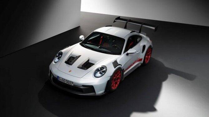 Porsche представил новое поколение спорткара 911 GT3 RS
