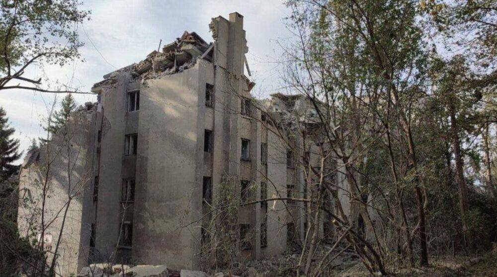 ВСУ уничтожили базу оккупантов в Кадиевке – фото