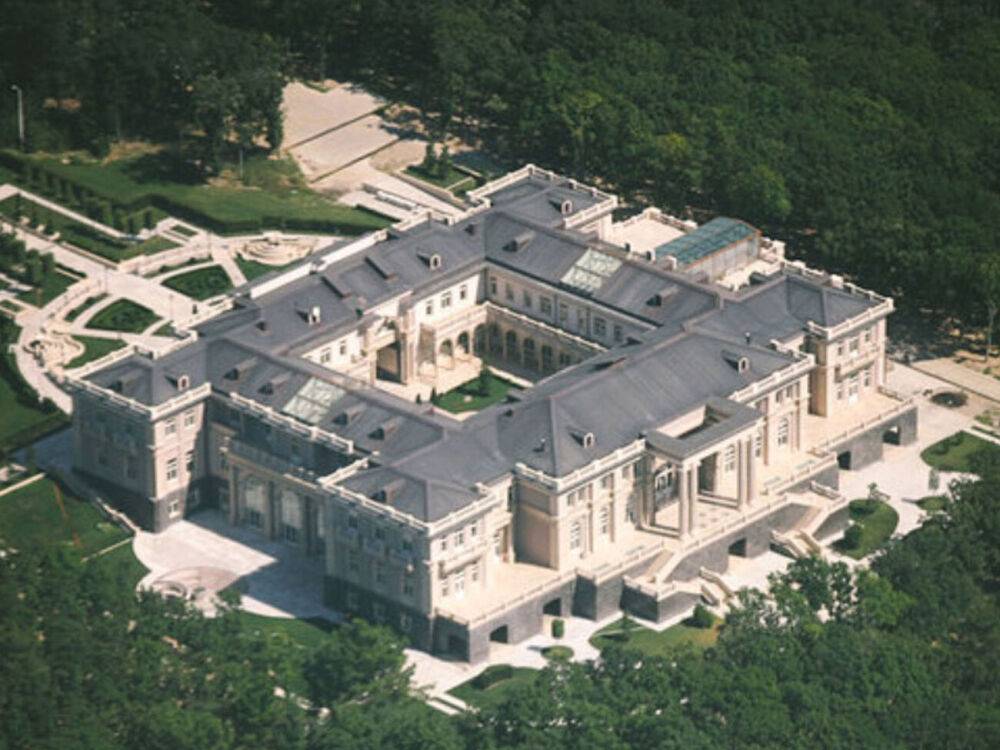 В Италии арестовали €141 млн у архитектора, спроектировавшего дворец Путина в Гелинджике – СМИ