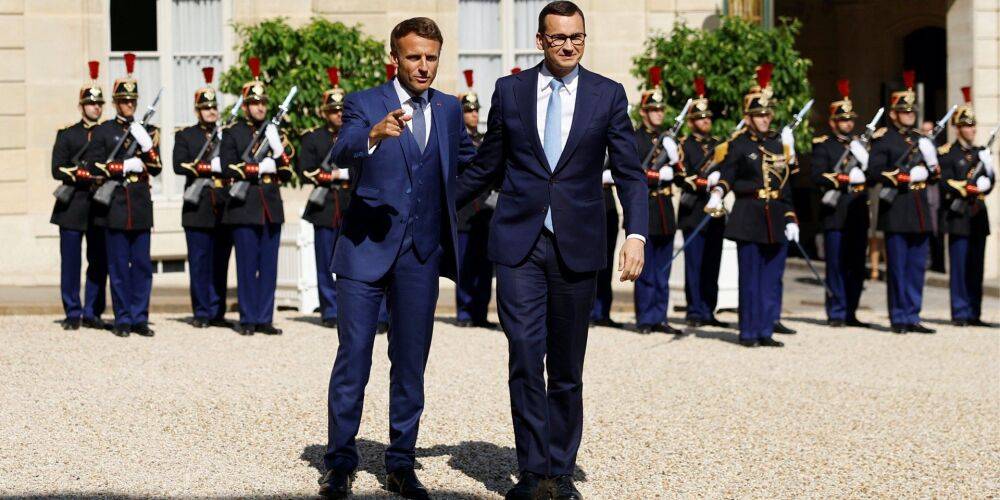 Премьер-министр Польши призвал Макрона ускорить поставки вооружения Украине и усилить ее финансовую поддержку