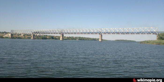ВСУ нанесли еще один удар по Антоновскому железнодорожному мосту