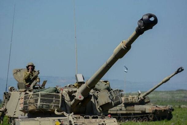 ЦАХАЛ стягивает танки и артиллерию к границе с Газой