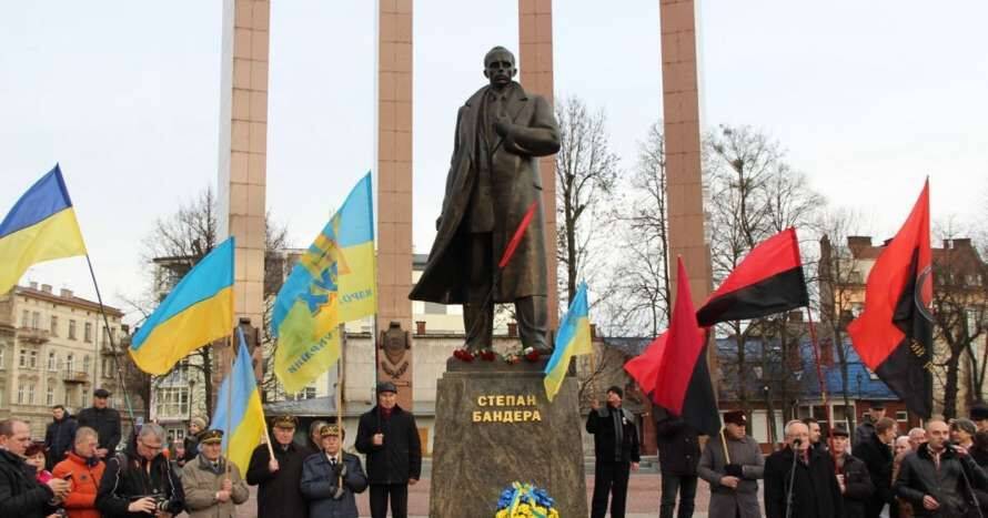 По пам'ятнику Бандері у Львові хотіли завдати ракетного удару по наведенню колаборантів